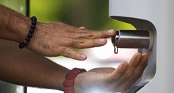 U SAD-u pili sredstvo za dezinfekciju: Tri osobe umrle, a jedna ostala trajno slijepa