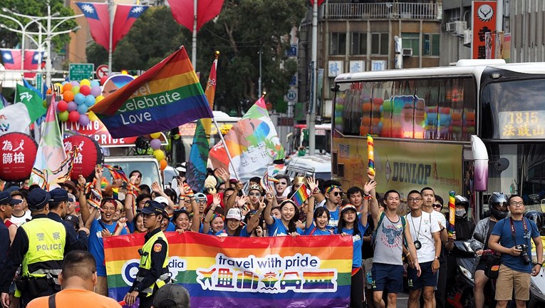 Veliki pride u Tajvanu: 100.000 ljudi slavilo legalizaciju istospolnih brakova