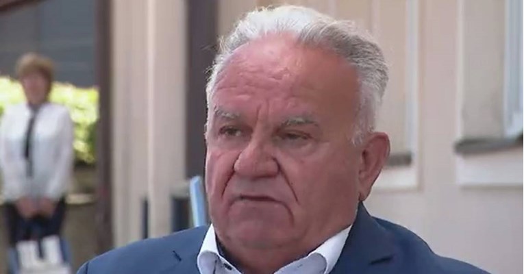 Dumbović: Obavezno ću uzeti još 6 punih plaća, žao mi je što nije 12