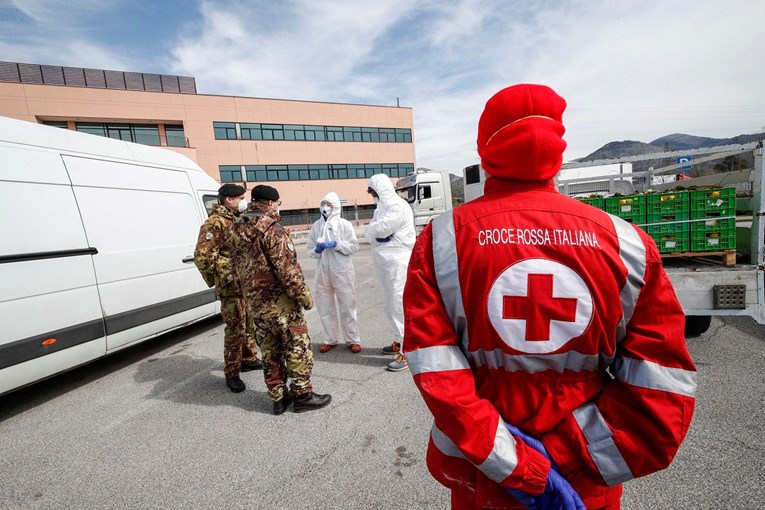Broj novozaraženih u Italiji pada četvrti dan zaredom