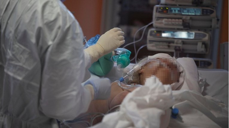 U Italiji u jednom danu umrlo 662 ljudi, zabilježena 6153 nova slučaja zaraze