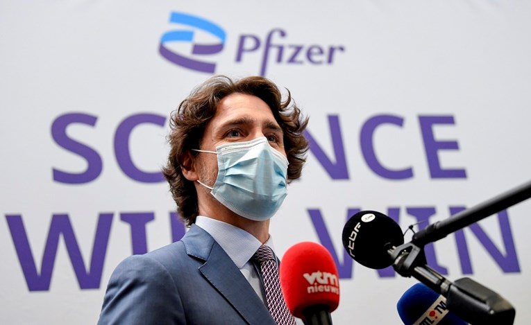 Trudeau: Necijepljeni turisti neće moći ući u Kanadu