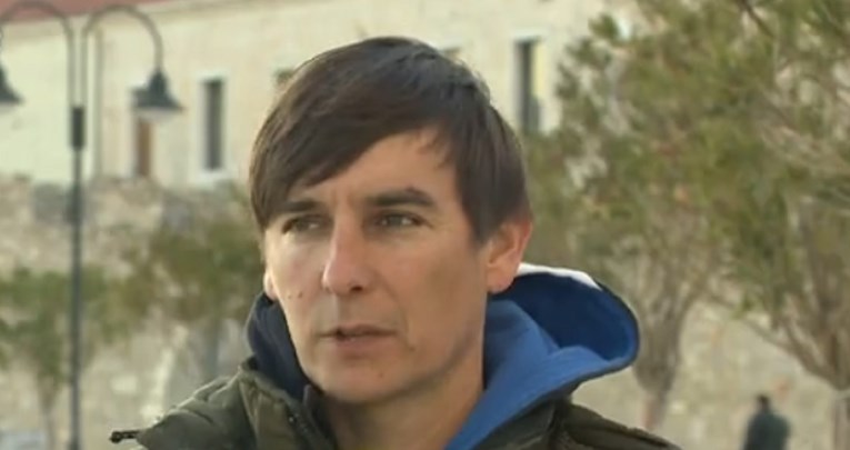 Profesor koji je dobio otkaz: Nisam bio voljan testirati se na nos