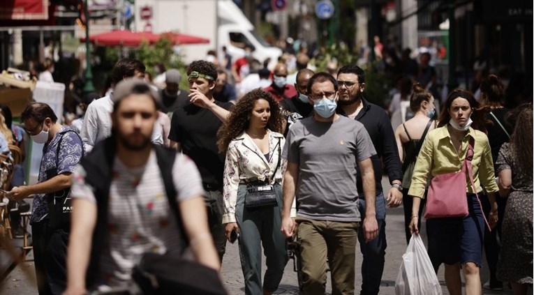 Istraživanje: Ovo su najčešći simptomi zaraze kod onih koji su se cijepili