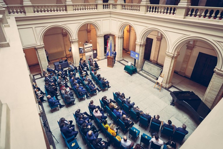 Udruga Hrvatski radijski forum postala članica Udruženja europskih radija