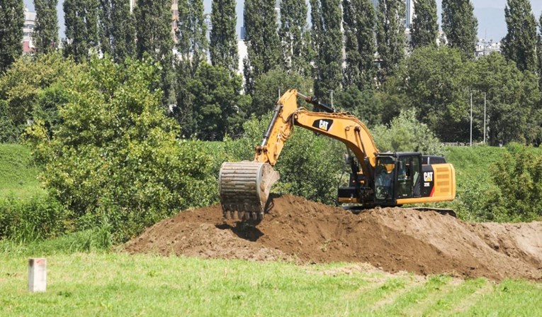 Spiegel: Mafija u Njemačkoj krade građevinske strojeve koji završavaju u Hrvatskoj