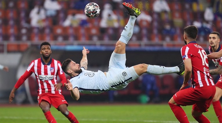 Giroud protiv Atletica zabio čudesan gol. Pogledajte kako je škaricama matirao Oblaka