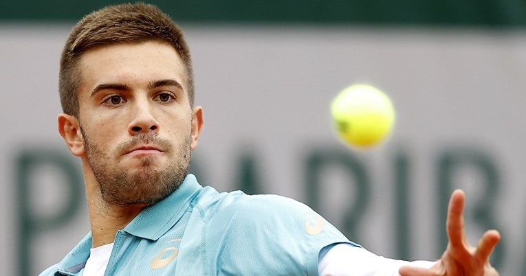 Borna Ćorić u četvrtfinalu Sankt Peterburga