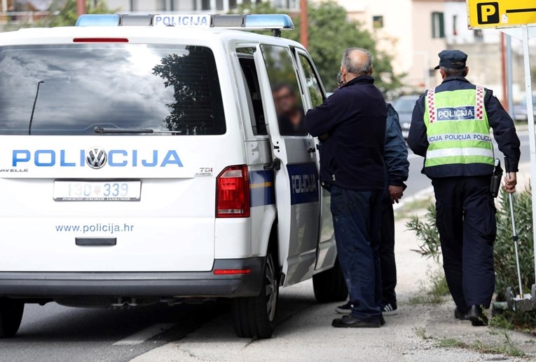 Na mjestu nesreće u Lici poginuo mladić (22). Onda još naletio BMW, poznati detalji