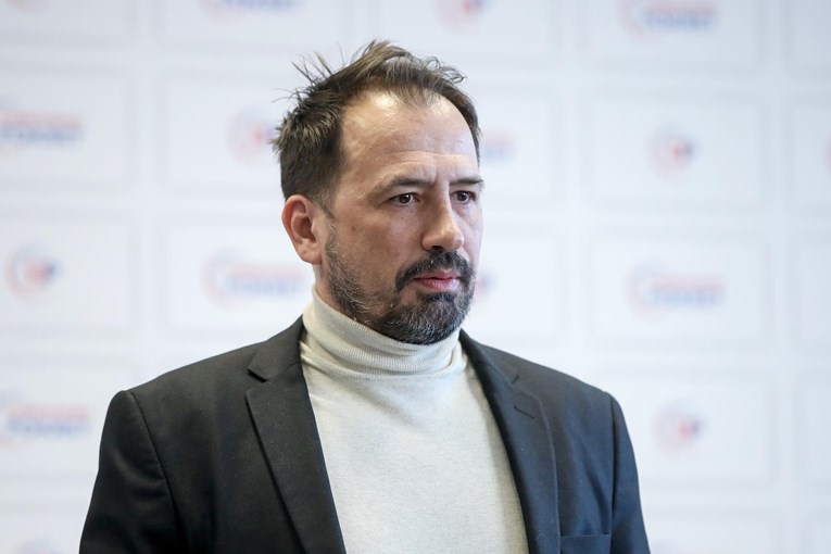 Peternel: Neka Tomašević imenom maršala Tita nazove novi deponij