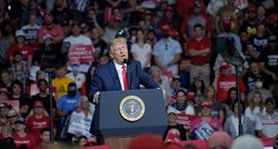 Trump: Imamo puno slučajeva korone jer previše testiramo. Smanjite testiranja