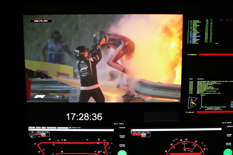 Eksplodirao bolid na F1 utrci u Bahreinu, Grosjean u zadnjem trenutku izbjegao smrt
