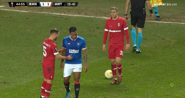 Pogledajte fair-play potez napadača Rangersa. Oduševio je i Lukakua