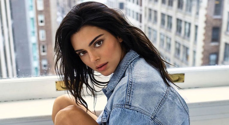 Kendall Jenner je posvijetlila kosu i izgleda bolje nego ikad