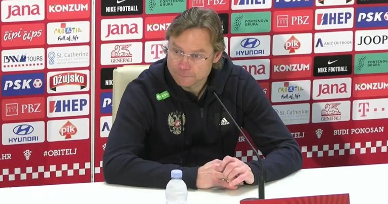 Ruski izbornik: Daj Bože da svaka ekipa igra u atmosferi kao što je ova na Poljudu