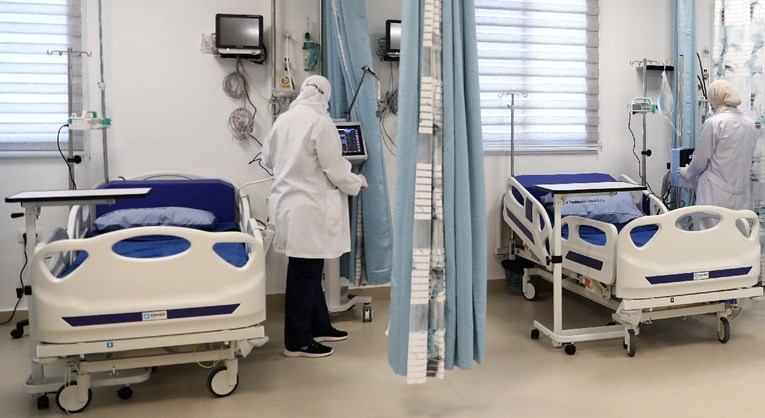 Na Gibraltaru rapidno raste broj umrlih od korone. Premijer: Ovo je gore od rata