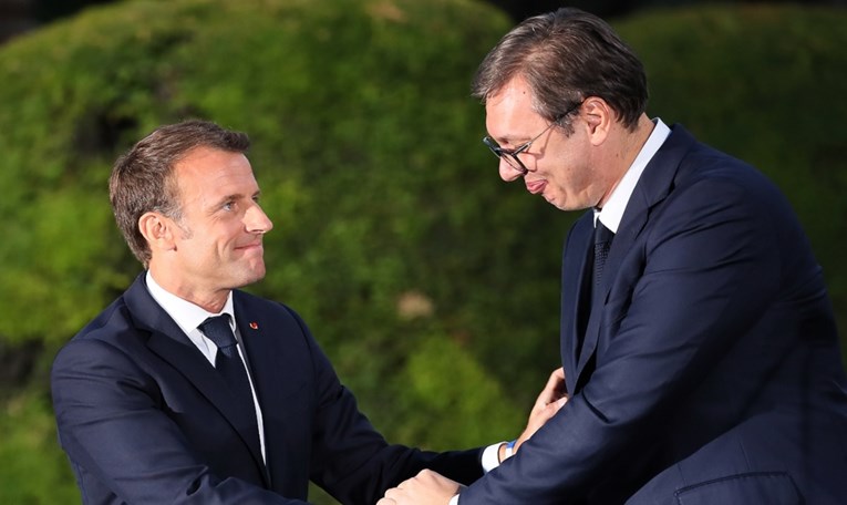 VIDEO Ovako je Macron posjetio Vučića i četiri minute pričao na srpskom