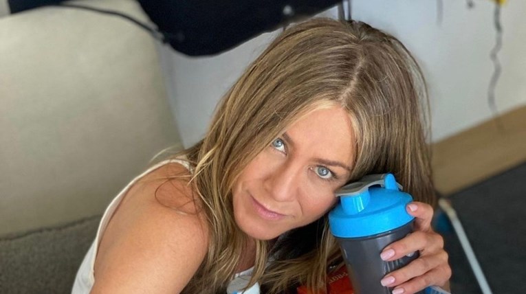 Jennifer Aniston primila obje doze cjepiva pa poslala važnu poruku