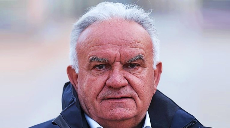 Gradonačelnik Petrinje: Ne trebaju svi dobiti ručak, dolaze i oni s dvije i tri plaće