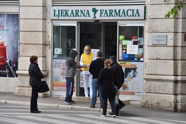 Ljekarnička komora upozorila na velik problem u ljekarnama