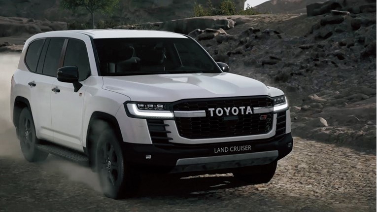 Toyota se javno ispričala svima koji su naručili ovaj model, evo i zašto