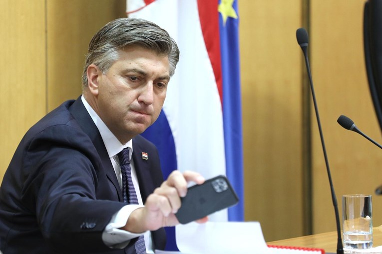 Plenkovića bi danas trebali rešetati pitanjima u saboru, ali obično prođe revijalno
