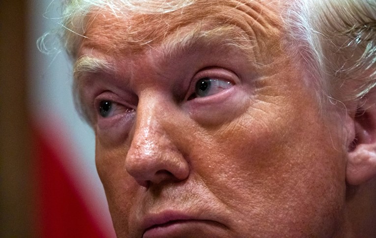 Trump napao Njemačku i sad iz nje povlači oko 9500 američkih vojnika
