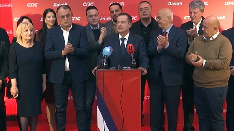 Dačić čestitao Vučiću na velikoj pobjedi