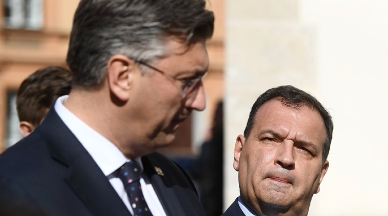 Vlada daje 19 milijuna kuna za maske tek osnovanoj firmi