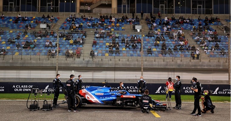 Alonsovo odustajanje jedno je od najbizarnijih u povijesti Formule 1