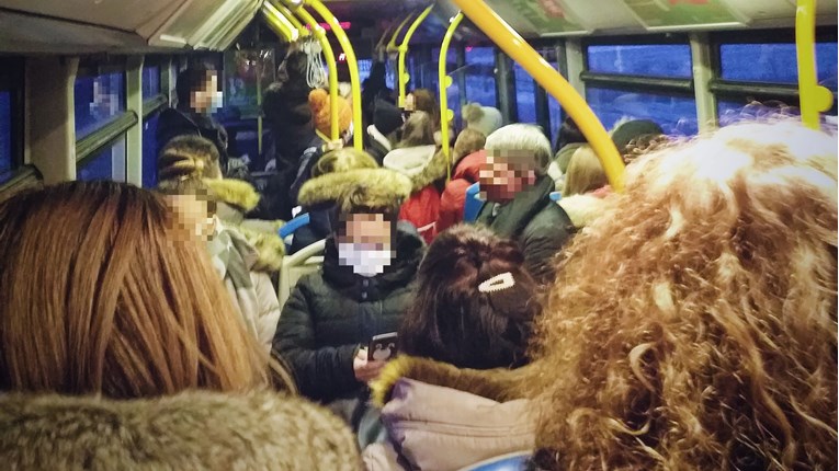 Pogledajte jutrošnje fotke iz ZET-ovog autobusa