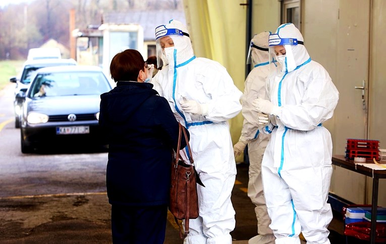 Stožer: 3217 novih na 11.216 testova, 36 ljudi umrlo. Kaić spominje zatvaranje terasa