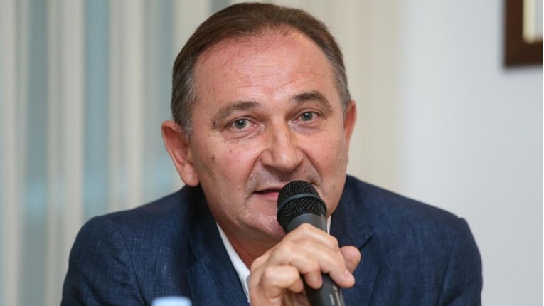 Sindikati tvrde da vlada planira suspendirati radna prava: Odustanite od te ideje