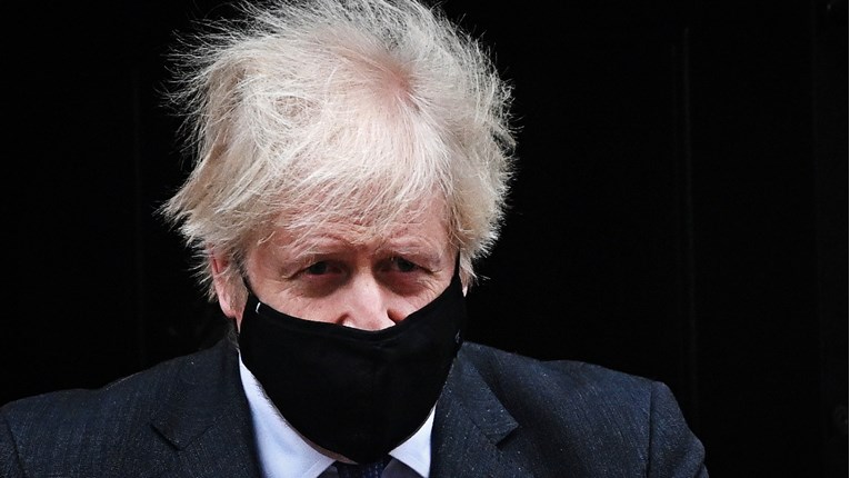 U Britaniji preko 100 tisuća umrlih. Johnson: Preuzimam punu odgovornost