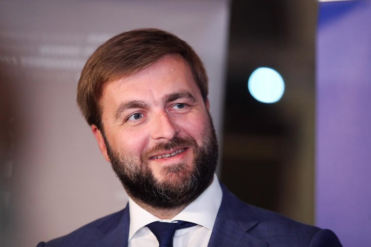 Poduzetnici traže hitno razrješenje ministra gospodarstva Ćorića
