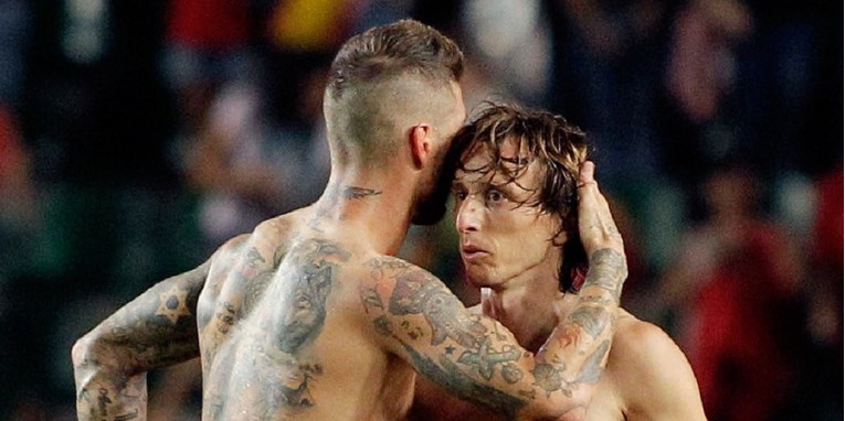 Marca: Modrić je dobio novi ugovor jer je prihvatio Realov ultimatum. Ramos nije