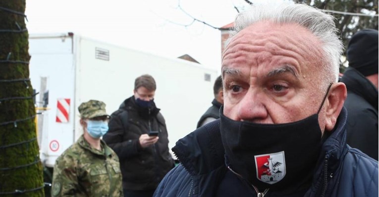 Dumbović priznao da je bilo nereda oko pomoći u Petrinji pa napao HDZ i Most