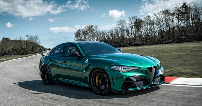 FOTO Alfa Romeo Giulia GTA stigla u prodaju!