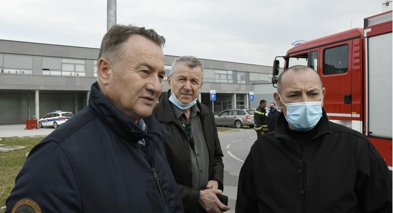 Žinić o čovjeku koji ga je tražio u školi: Nije imao bombu nego čokoladno Kinder jaje