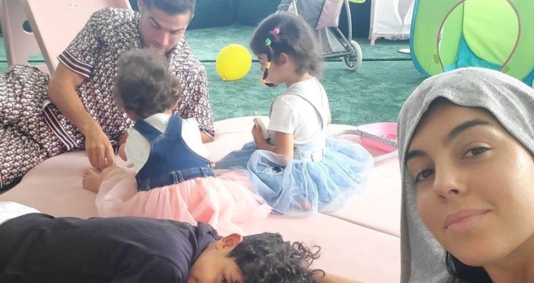 Ronaldova Georgina nježnim videom pokazala njegovo drugo lice: Sreću stvaramo sami
