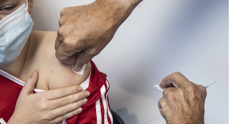 Kako je širenje dezinformacija o cjepivu ugrozilo djecu