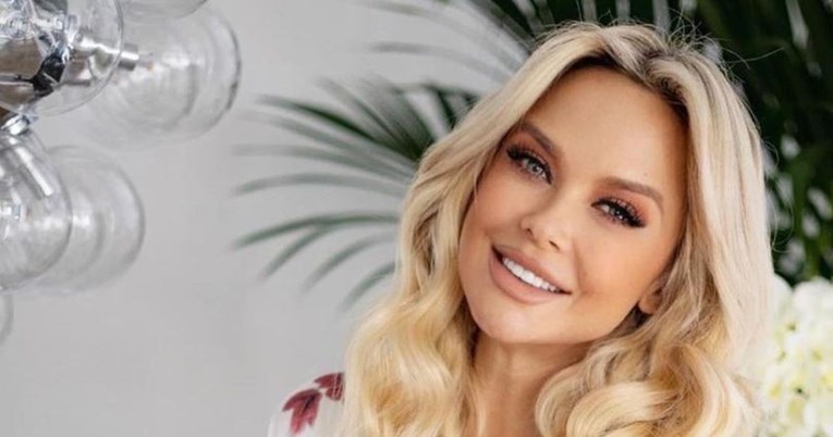 Maja Šuput pokazala kako joj izgleda figura tri tjedna nakon poroda