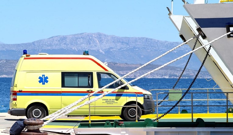 Francuskinja preminula nakon što joj je pozlilo tijekom ronjenja na Šolti