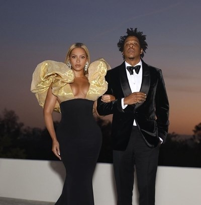 Beyonce I Jay Z Pozirali S Djecom Fanovi Sokirani Koliko Su Odrasla Nemoguce Index Hr