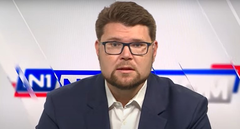 Grbin: Vladajućima su pale maske, a sezona lova na žetončiće počinje