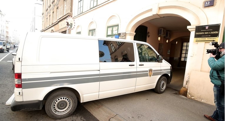 Desetorici uhićenih zbog utaje 15 milijuna kuna određen pritvor