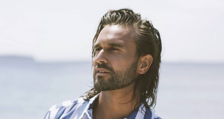 Nižetić se pohvalio golišavom fotkom i zapalio Instagram: "Ja mislio antički kip"