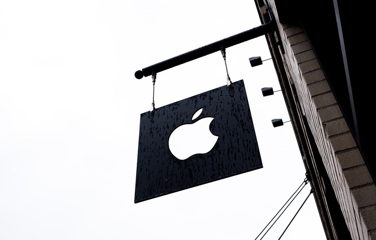 Apple povukao aplikaciju za praćenje policije tijekom prosvjeda u Hong Kongu