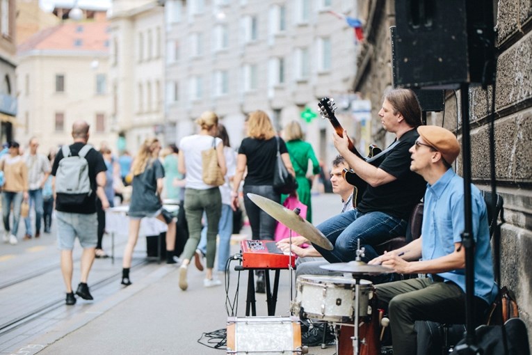 Jesen u Zagrebu nikad nije bila zanimljivija, kreće Artupunktura