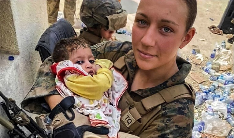 Ovo su priče o Amerikancima ubijenim u napadu u Kabulu. Imali su svega 20-ak godina